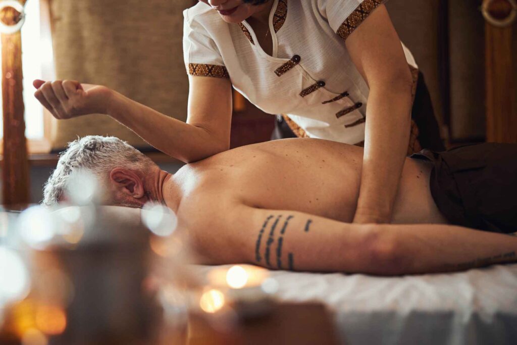 TMC_elbow-massage_Thai-massage