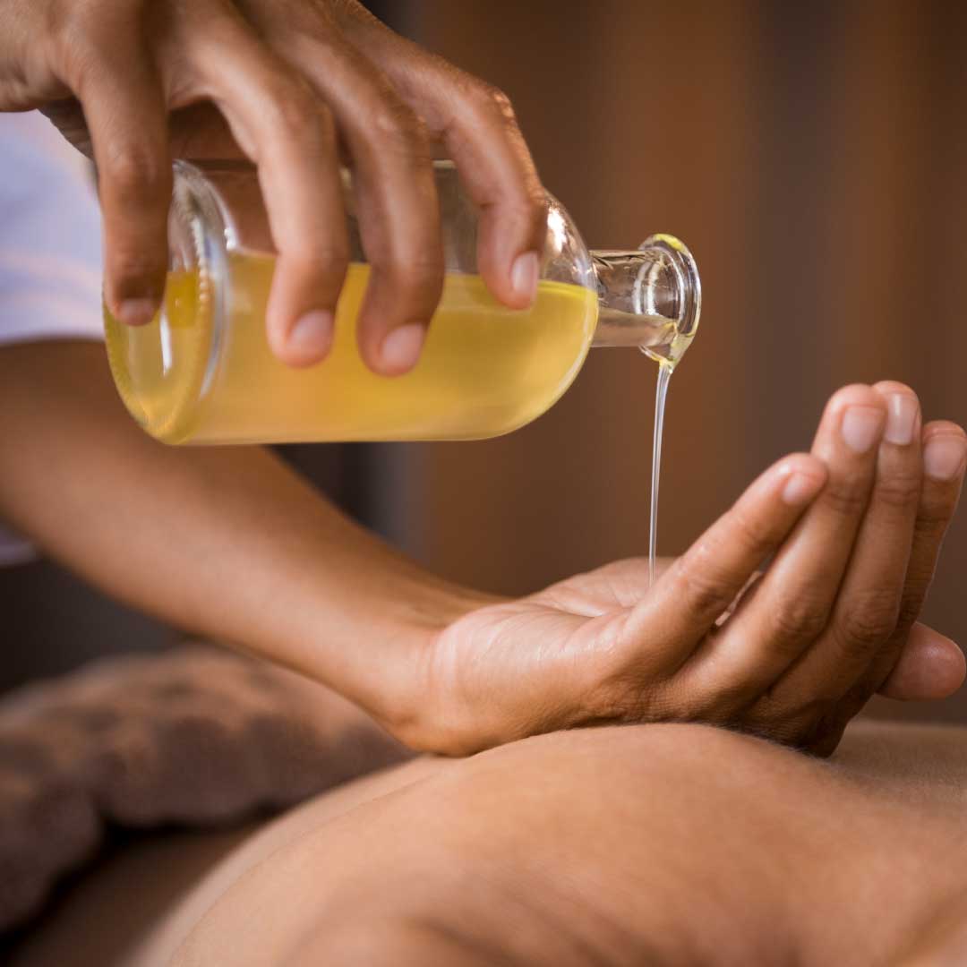 Oil Massage_Larnaca Thai Massage Center